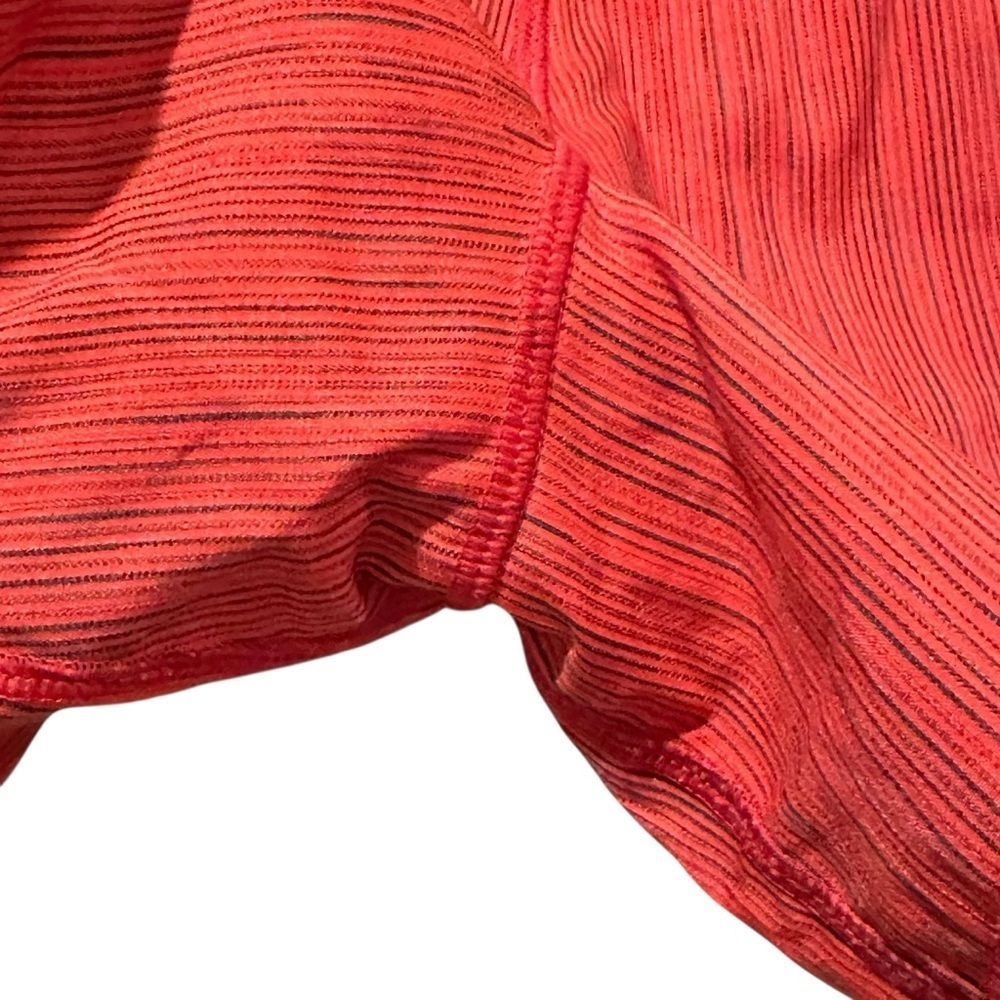 Lululemon Groovy Run Short Wee Are From Space Love Red Deep Coal Size 4 Pocket - Picture 4 of 9
